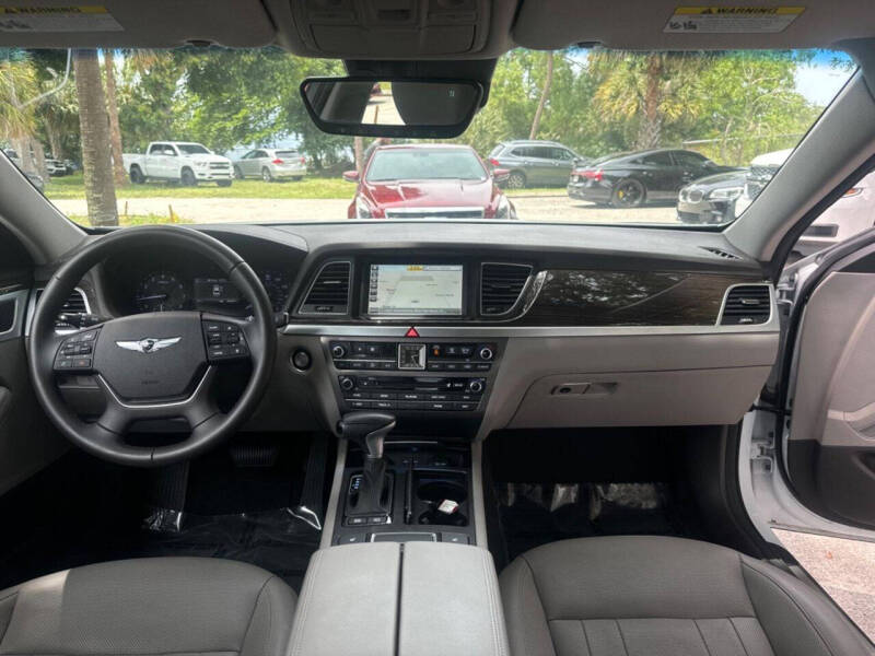 2018 Genesis G80