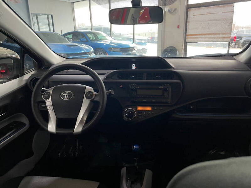 2013 Toyota Prius c Two