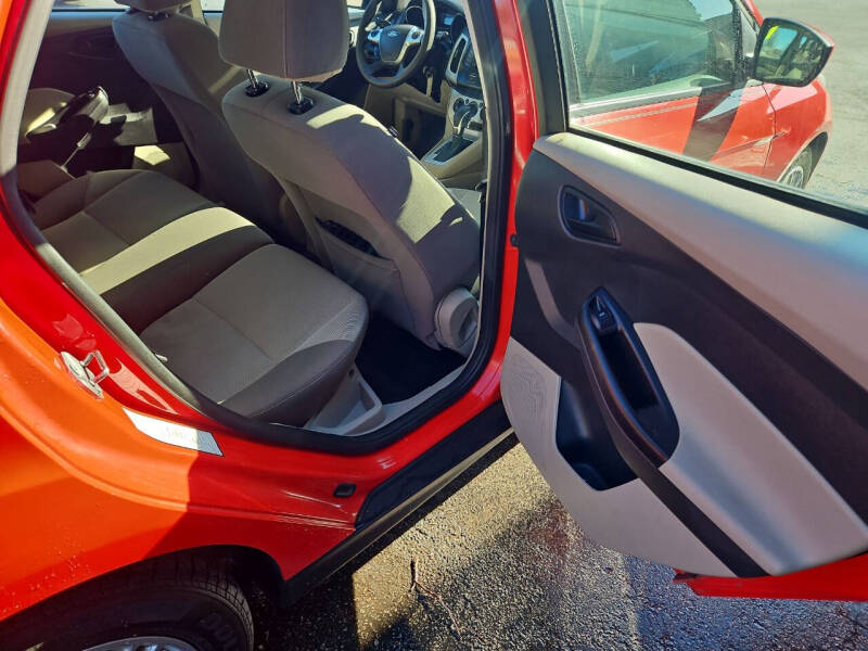 2012 Ford Focus SE