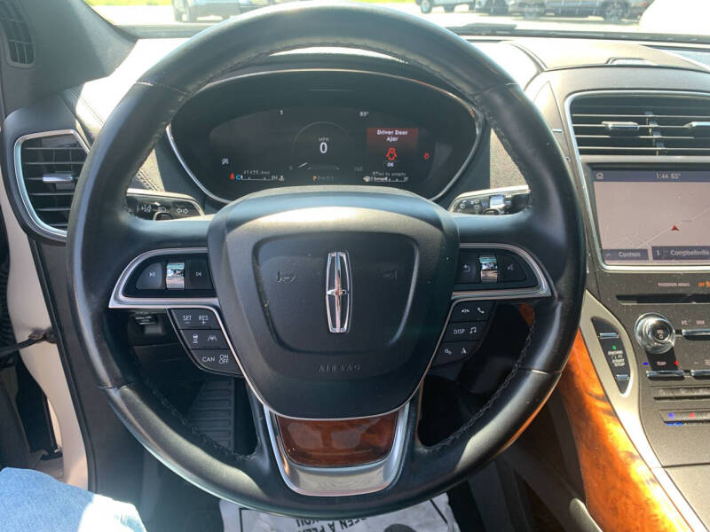 2020 Lincoln Nautilus Reserve