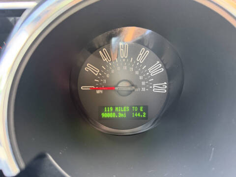 2008 Ford Mustang V6 Deluxe