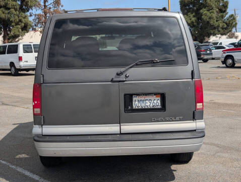 2000 Chevrolet Astro