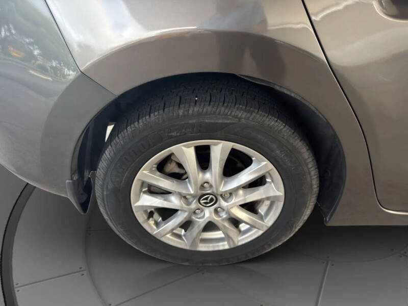 2017 Mazda MAZDA3 Sport