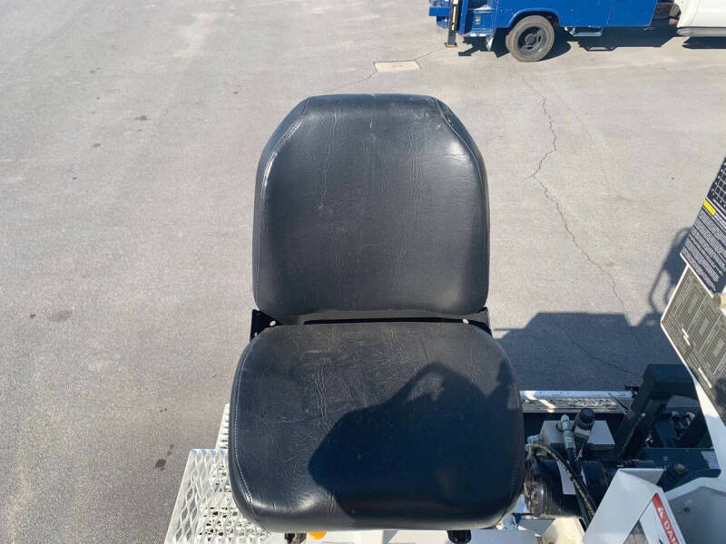 2016 Freightliner M2 106
