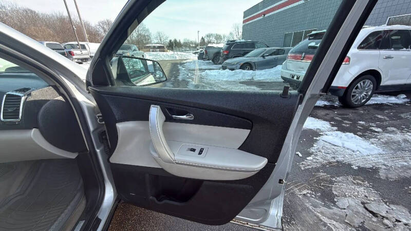 2009 GMC Acadia SLE-1