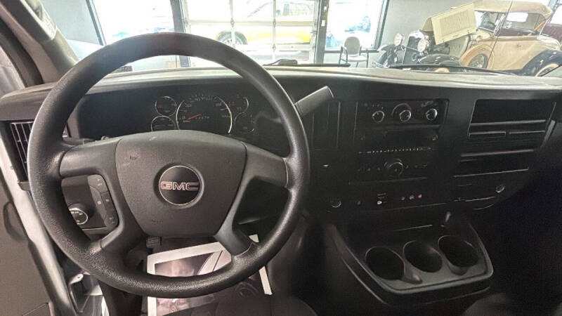 2020 GMC Savana 2500