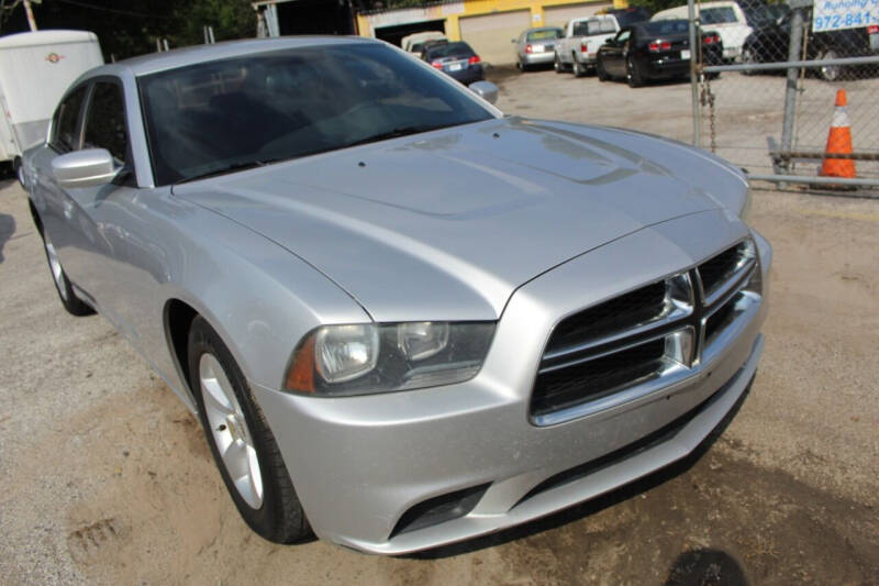 2012 Dodge Charger SE photo 6