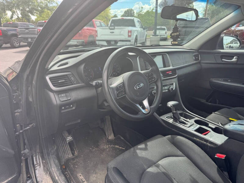 2017 Kia Optima LX