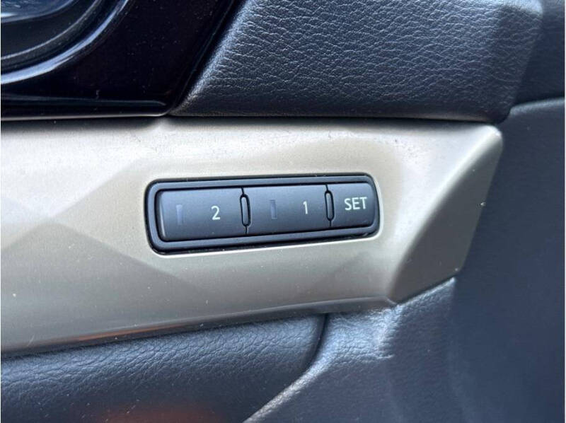 2020 Nissan Maxima Platinum