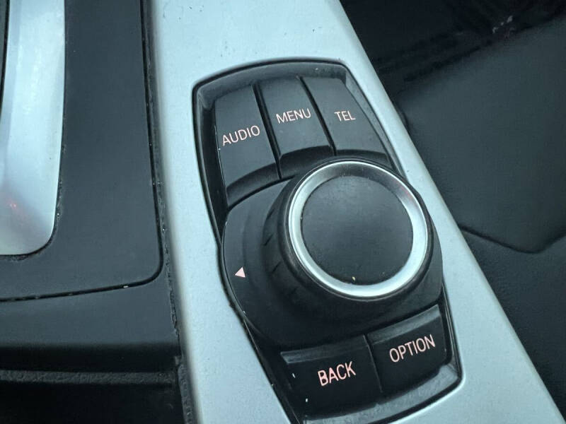 2013 BMW 3 Series 328i