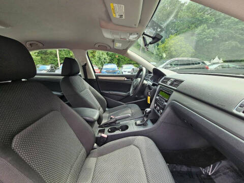 2013 Volkswagen Passat