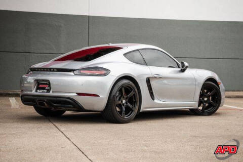 2017 Porsche 718 Cayman