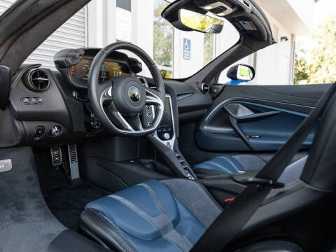 2024 McLaren 750S Spider