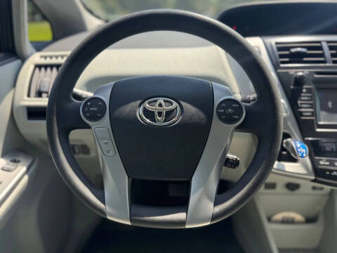 2012 Toyota Prius v