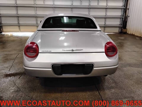 2004 Ford Thunderbird Deluxe