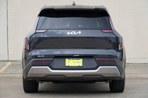 2024 Kia EV9 Wind