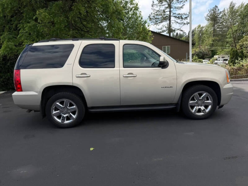2011 GMC Yukon SLT