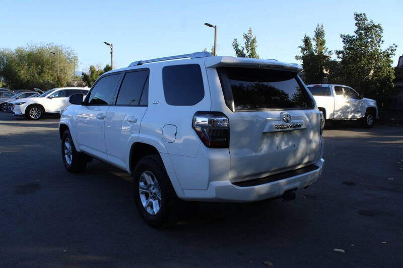 2016 Toyota 4Runner SR5