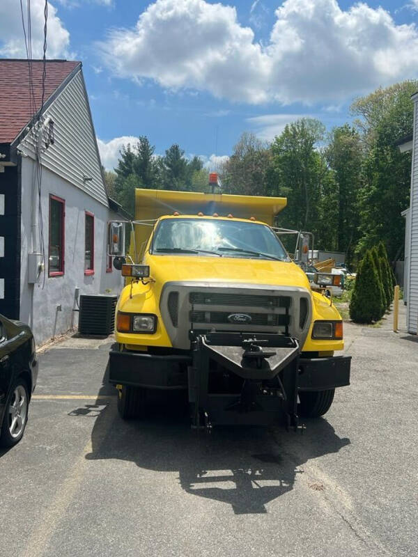 2004 Ford F-650 Super Duty for sale at AMZ Auto Center in Rockland MA