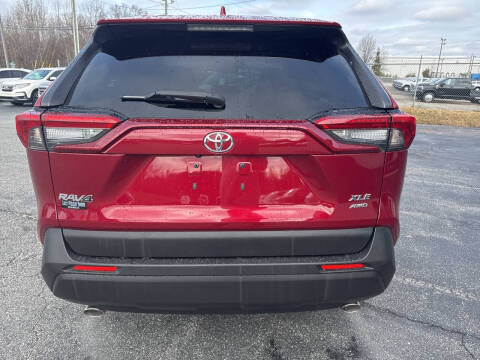 2019 Toyota RAV4 XLE Premium