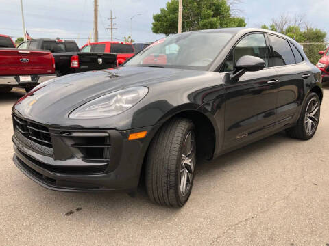 2022 Porsche Macan S