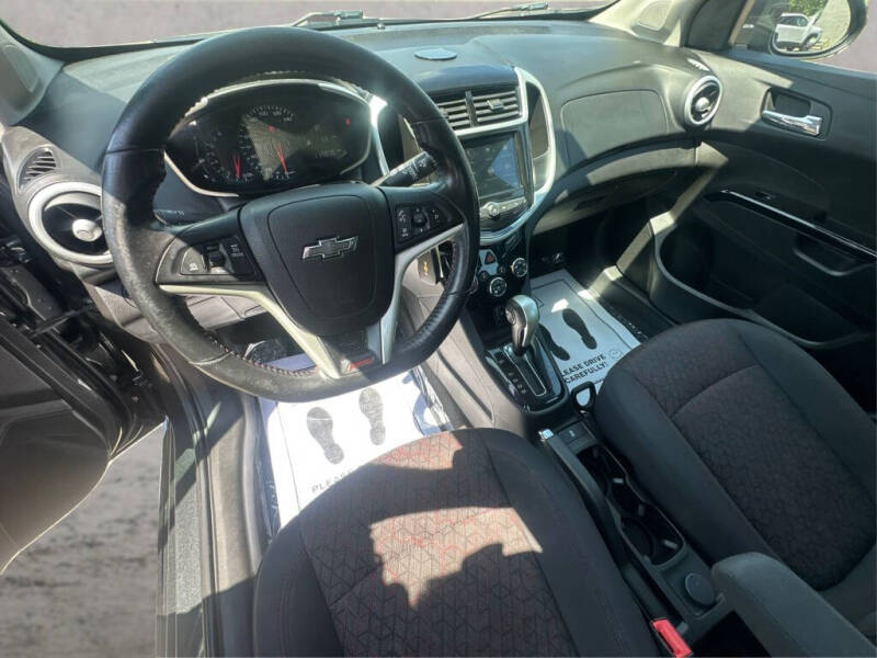 2019 Chevrolet Sonic LT Auto