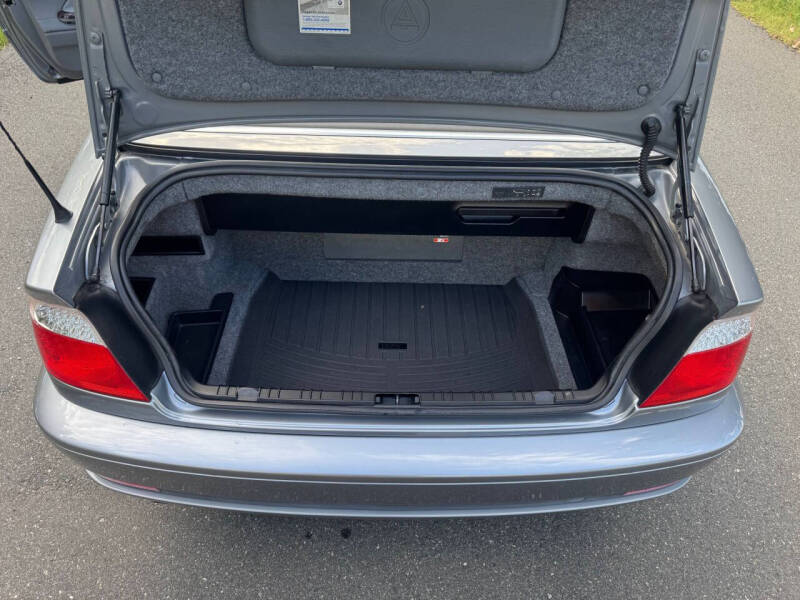 2005 BMW 3 Series 325Ci