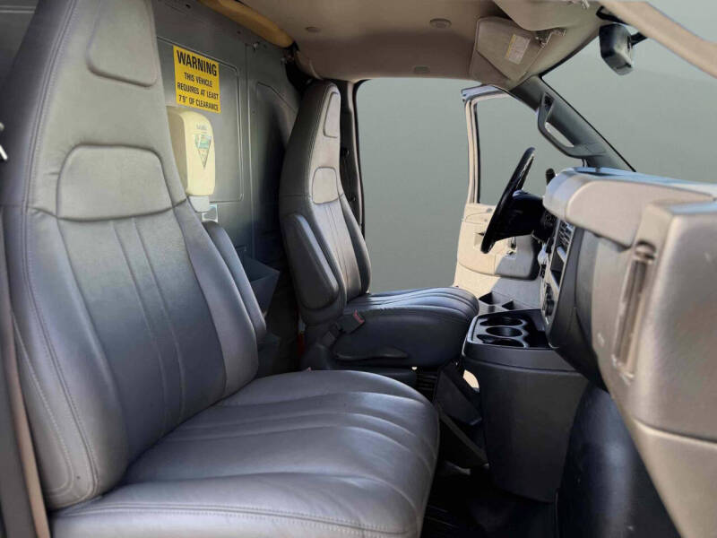 2018 Chevrolet Express 2500