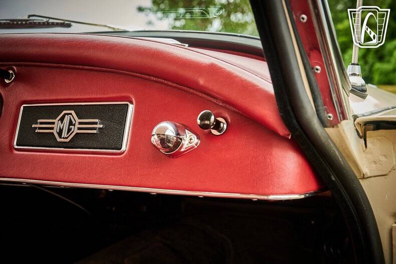 1961 MG MGA
