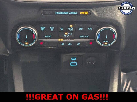 2022 Ford Escape Hybrid SEL