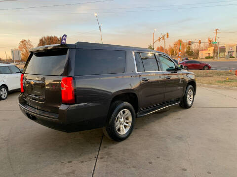 2015 Chevrolet Suburban LT