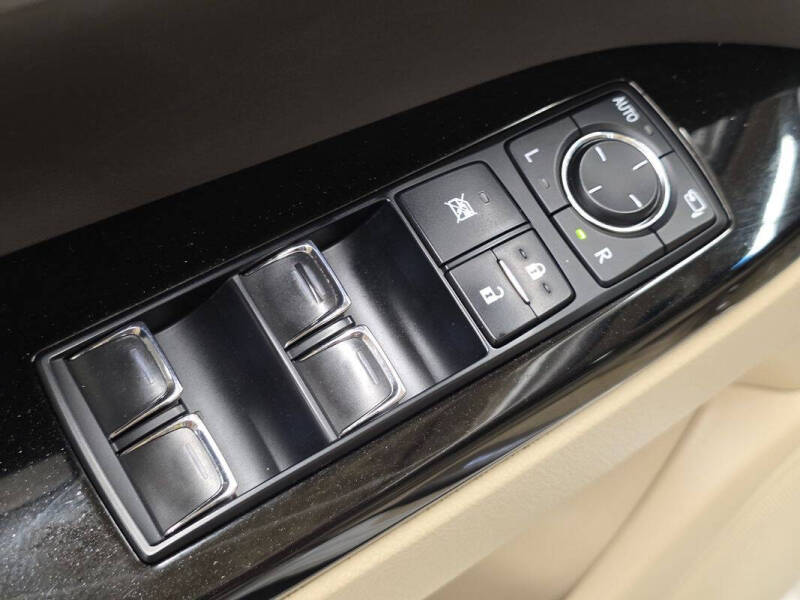 2017 Lexus LX 570