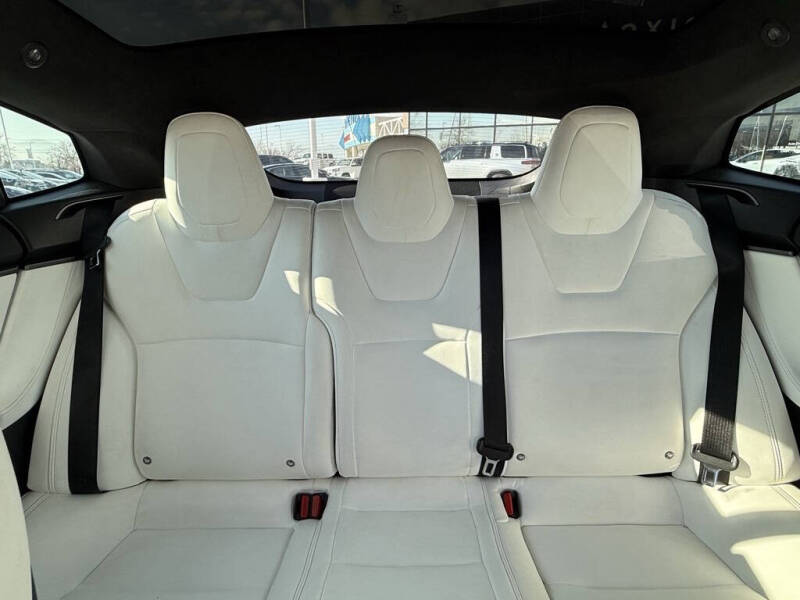 2020 Tesla Model S Long Range Plus