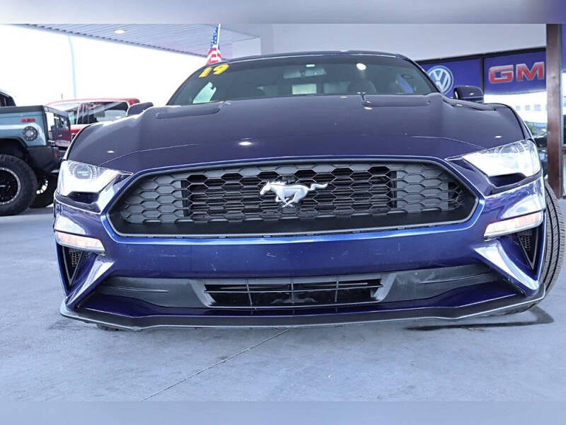 2019 Ford Mustang