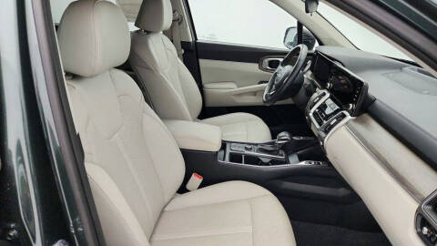 2023 Kia Sorento X-Line S