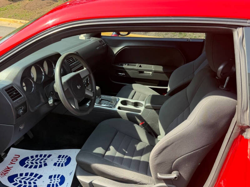 2010 Dodge Challenger SE