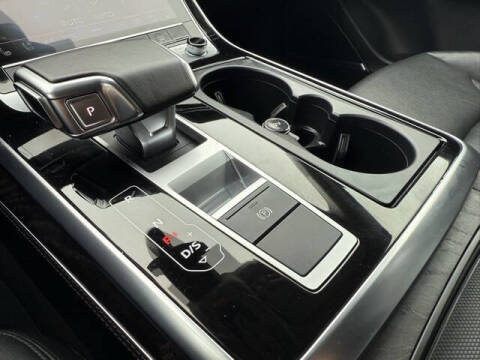 2023 Audi Q7 quattro Premium Plus 45 TFSI