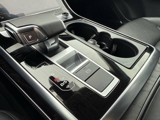 2023 Audi Q7 quattro Premium Plus 45 TFSI