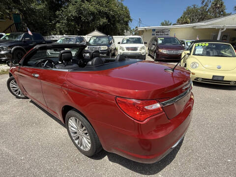 2014 Chrysler 200 Limited