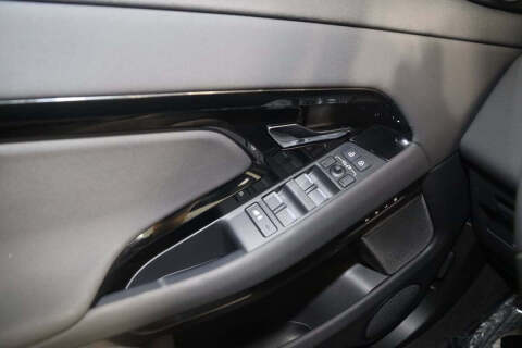 2024 Land Rover Range Rover Evoque P250 Dynamic SE