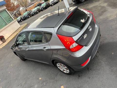 2014 Hyundai Accent GS