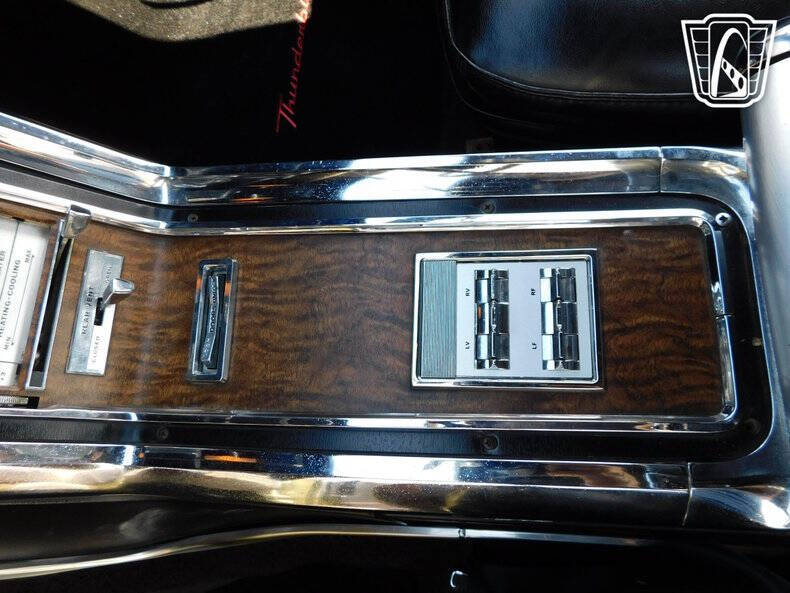 1966 Ford Thunderbird