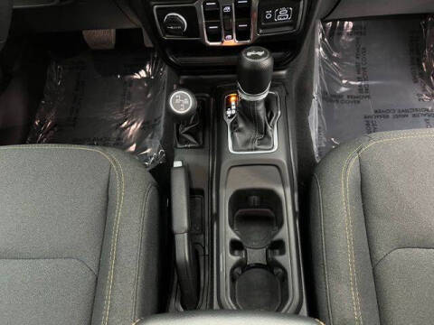 2024 Jeep Wrangler Sahara 4xe