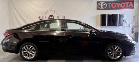 2019 Toyota Avalon XLE