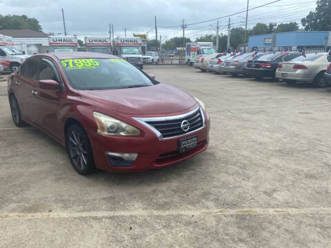 2014 Nissan Altima for sale at MAC MOTORS FANACE in Houston TX