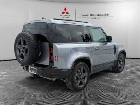2024 Land Rover Defender 90 P400 X-Dynamic SE