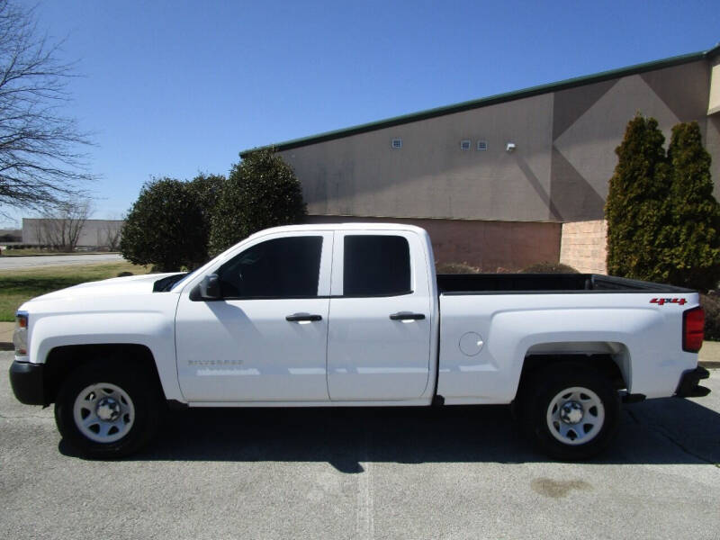 2018 Chevrolet Silverado 1500 for sale at JON DELLINGER AUTOMOTIVE in Springdale AR