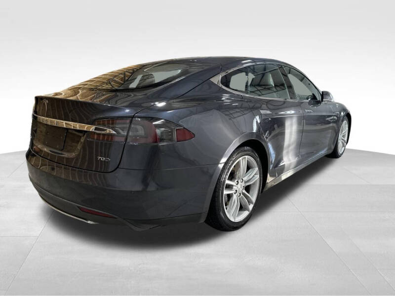 2015 Tesla Model S