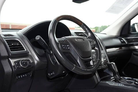 2017 Ford Explorer Platinum