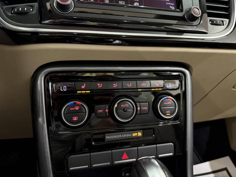 2018 Volkswagen Beetle 2.0T SE